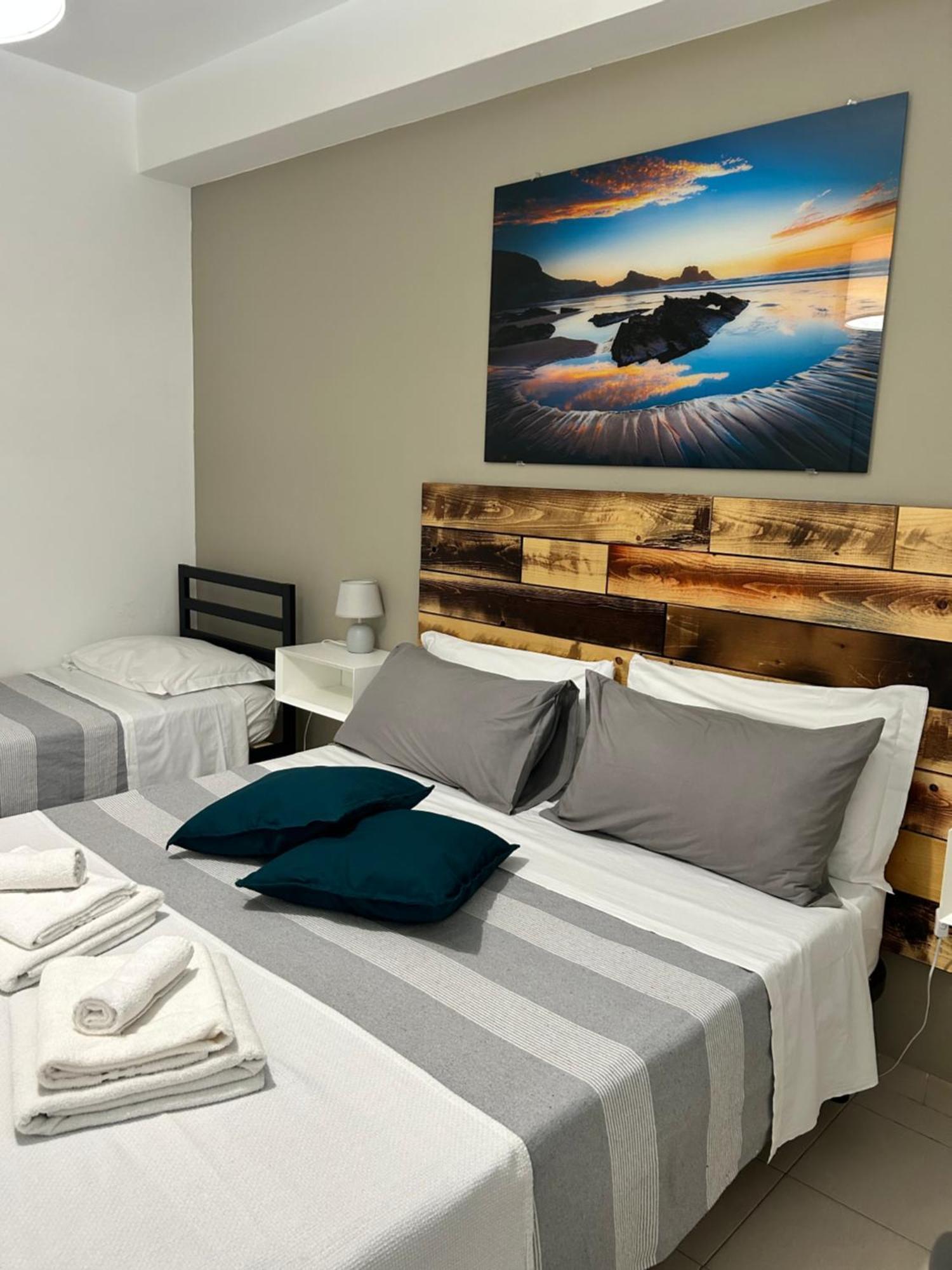 Soffio Dal Mare Apartman Letojanni Kültér fotó